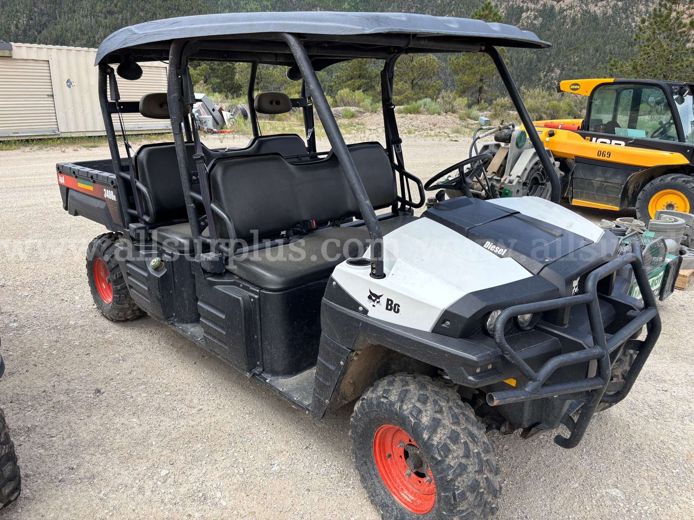 Bobcat 3400XL, 4x4 Diese,l Crew Utility Vehicle, Dump Bed Bobcat 3400XL Government Surplus Auction - Photo #2