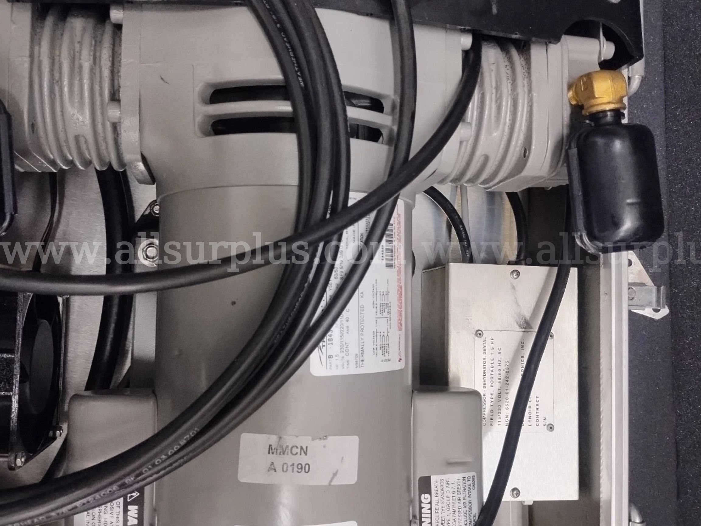 Portable Dental Compressor Dehydrator Defiance Electronics / Thomas  Government Surplus Auction - Photo #6