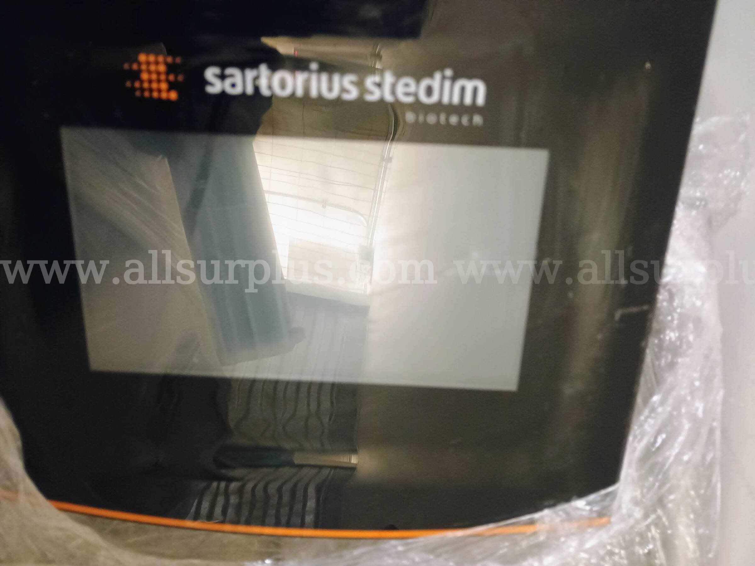 Lot of 3 Sartorius 200L Palletank Single-Use Mixing System Lot Sartorius Stedim Palletank Pro Mixer System 200L Government Surplus Auction - Photo #6