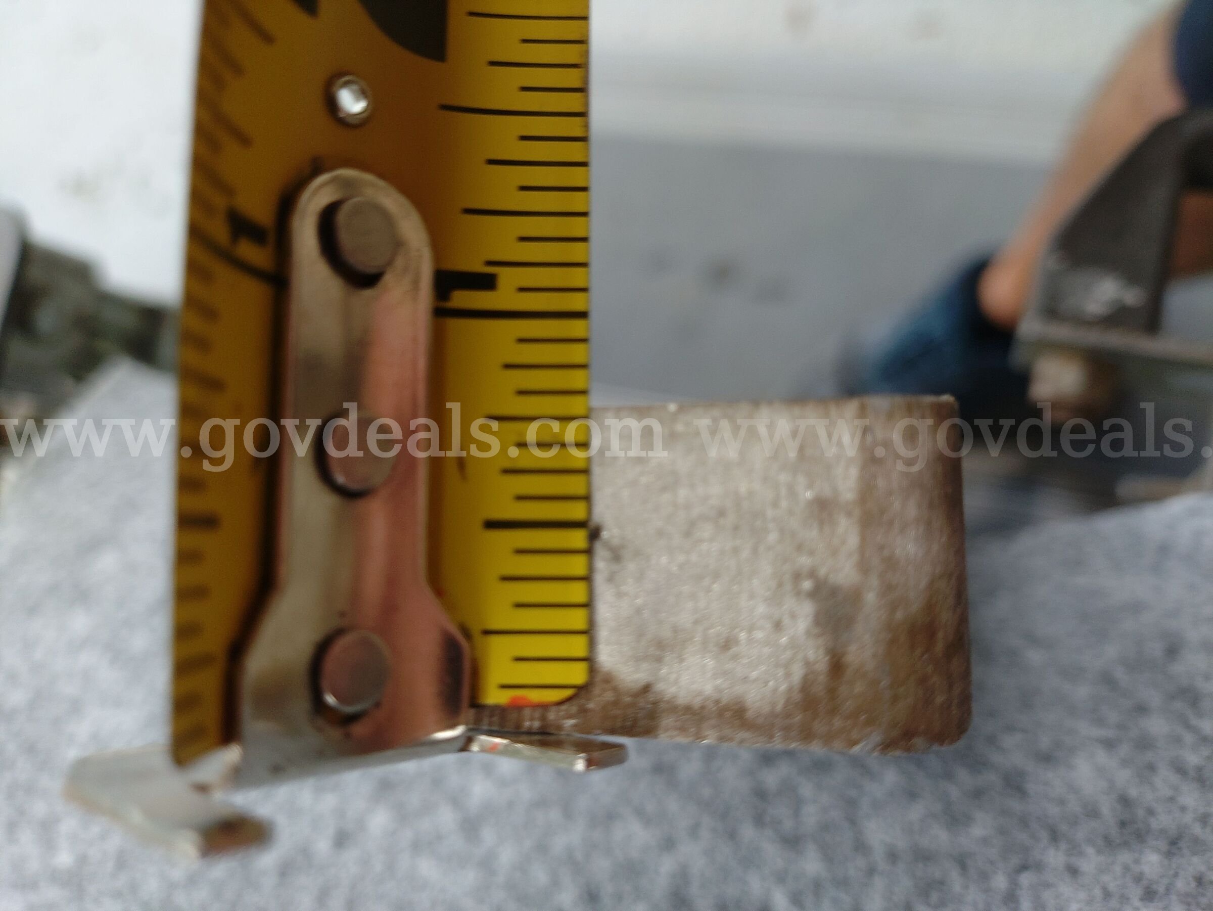 7-1/8"  x 36"Aluminum Wrenches   Government Surplus Auction - Photo #3