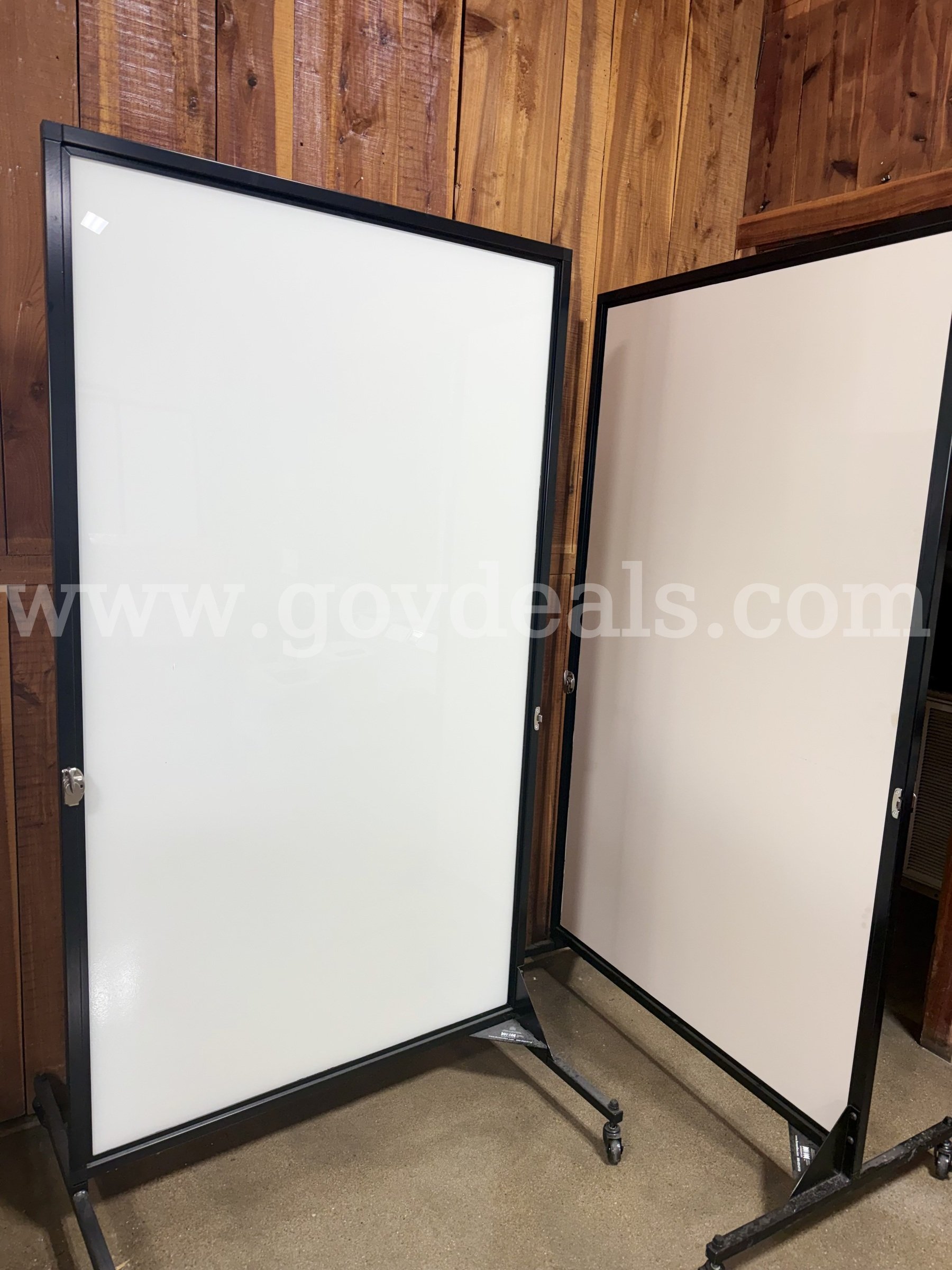 SCREENFLEX Room Portable Divider: White Board Panels 6 Ft H 3Ft W ScreenFlex Model # CCRD1 Government Surplus Auction - Primary Photo