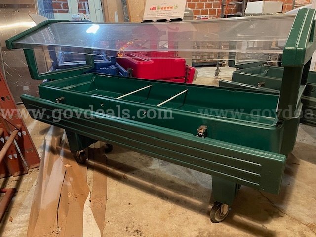 Salad Bar Stand Cambro  Government Surplus Auction - Photo #3