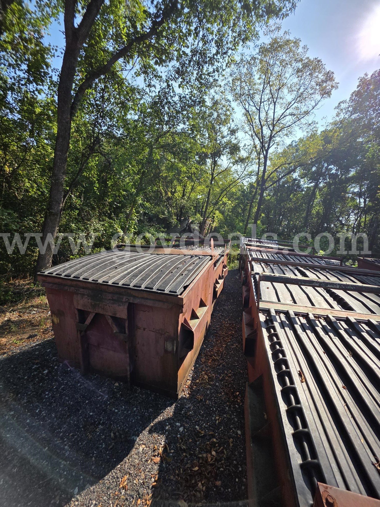 Assortment of Rolloffs (31)   Government Surplus Auction - Photo #5