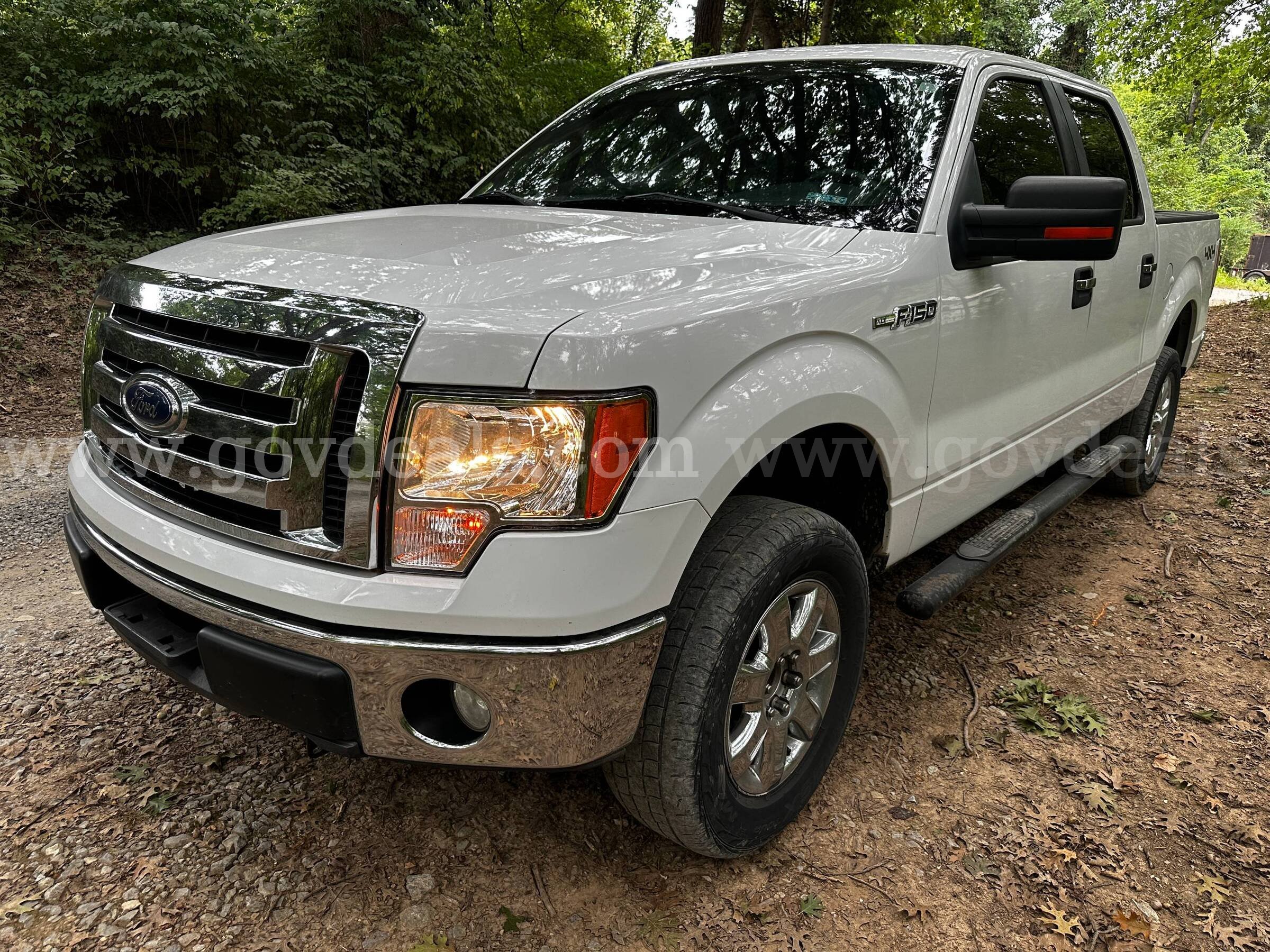 2009 Ford F-150 XLT SuperCrew 5.5-ft. Bed 4WD Ford F-150 Government Surplus Auction - Photo #5