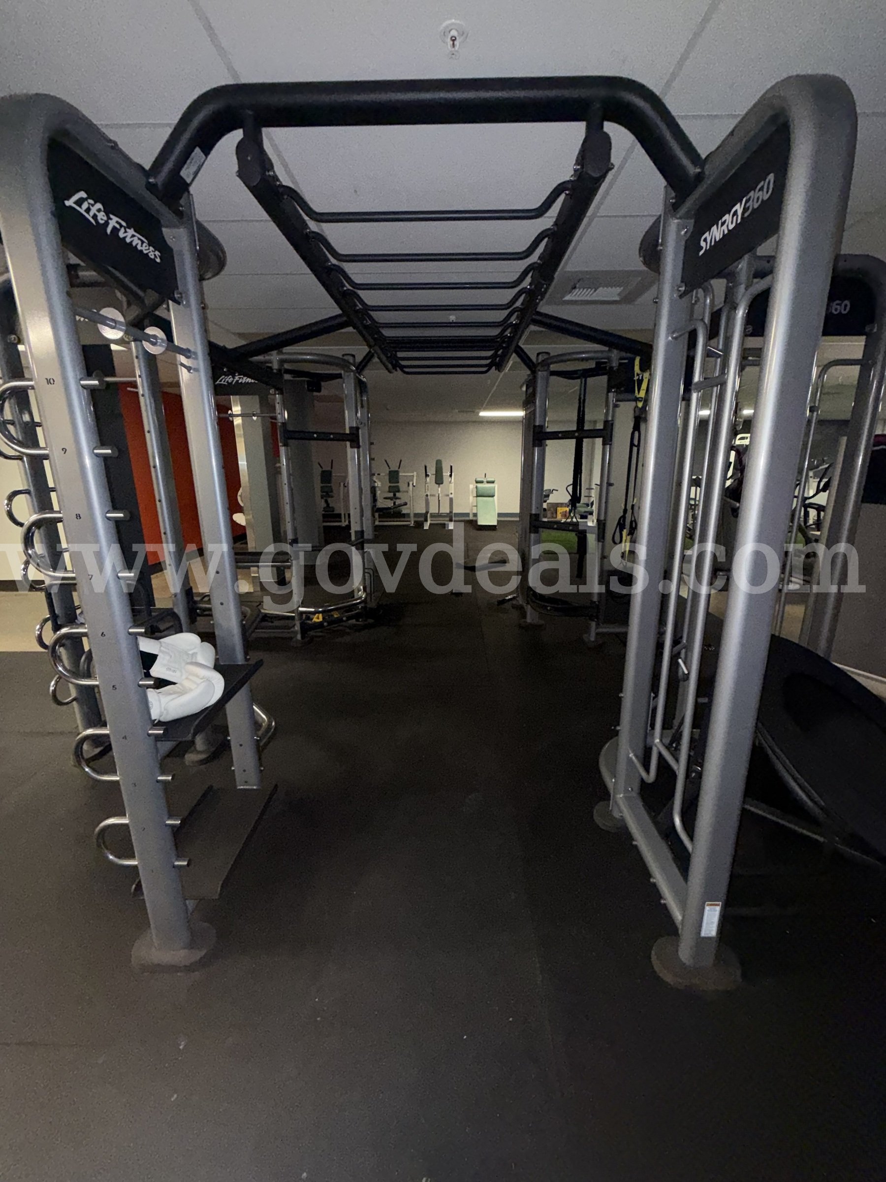 Life Fitness Synergy 360 XL Life Fitness 360 Government Surplus Auction - Photo #5
