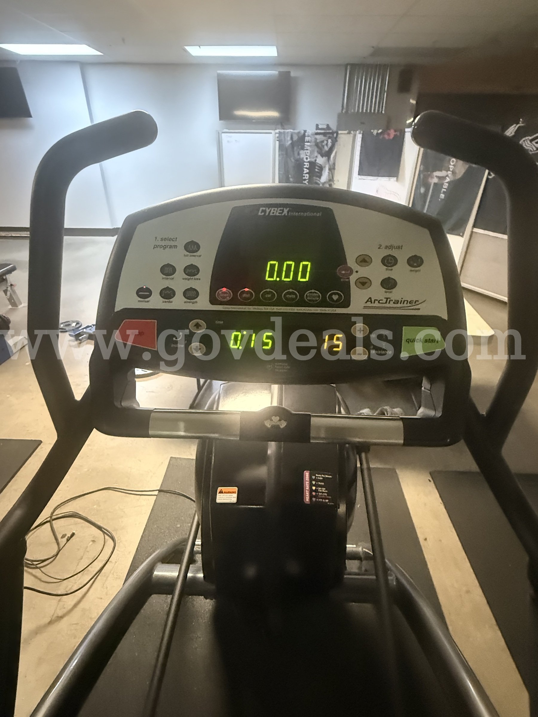CYBEX ARC TRAINER Cybex 600 A Government Surplus Auction - Photo #4