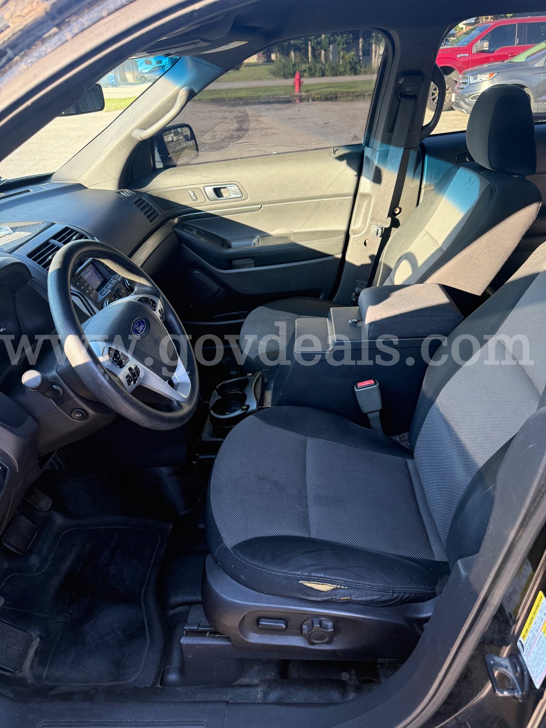2014 Ford Explorer Police 4WD Ford Explorer Government Surplus Auction - Photo #6
