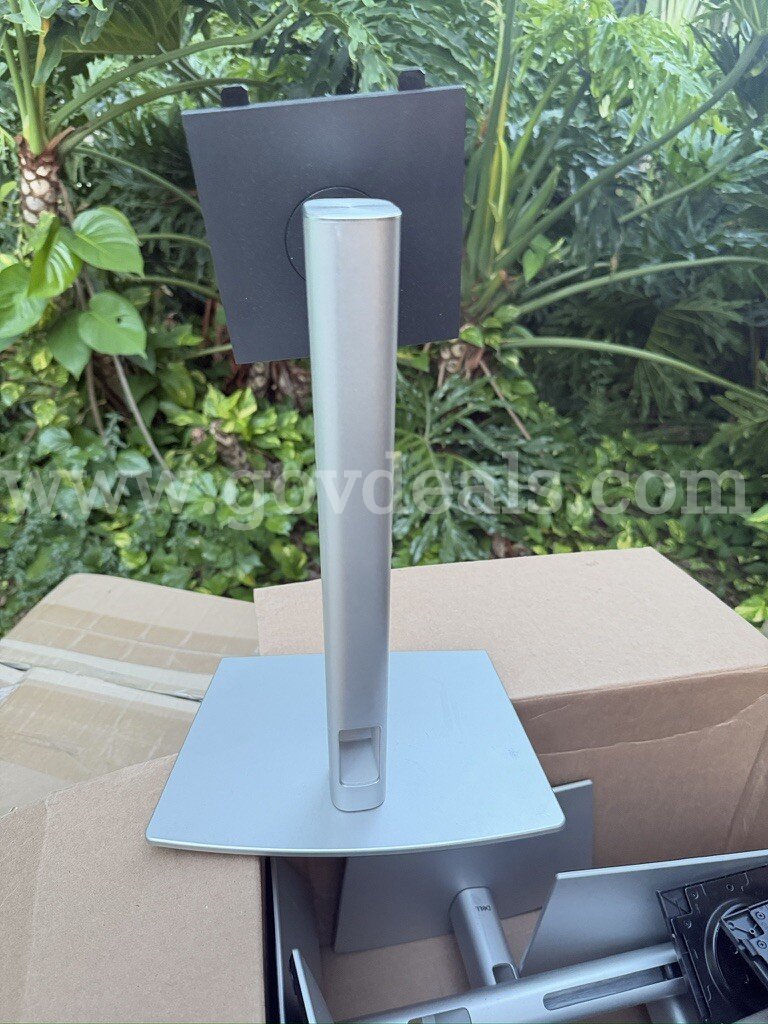 LOT of 40+ Dell Monitor stands — U2424H/U2724D/DE/P2725H/HE — LOCAL PICKUP ONLY! Dell U2424H Government Surplus Auction - Photo #5