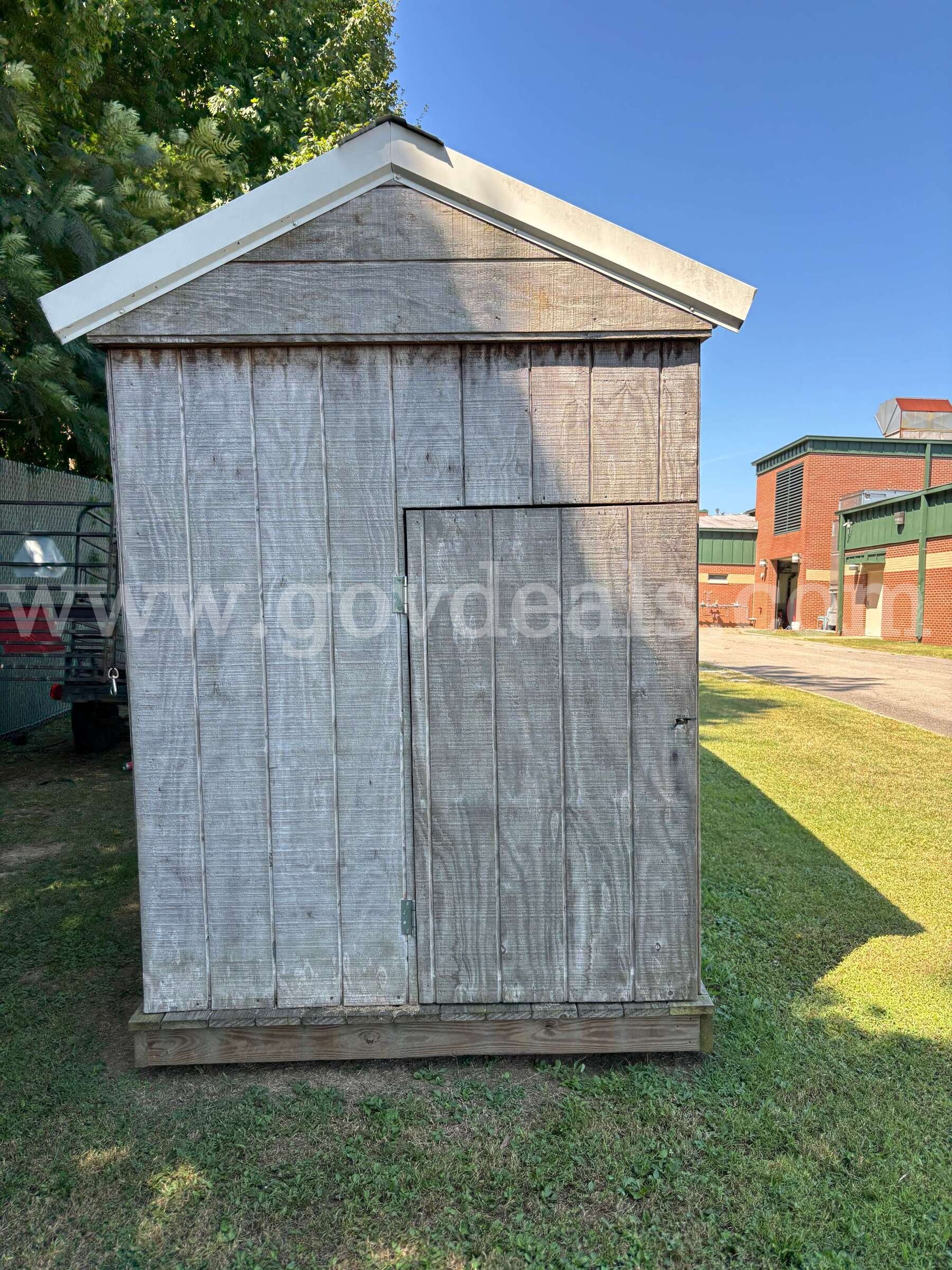 Custom Dog Kennel   Government Surplus Auction - Photo #4