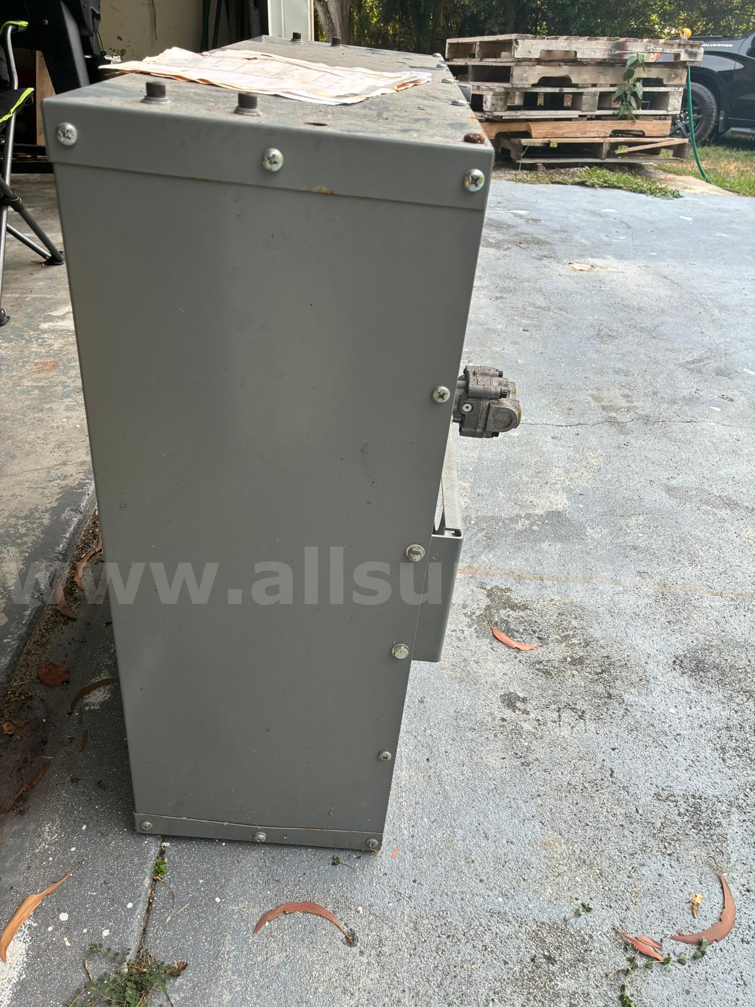 2016 Thermal Transfer AOVHM-30 1 Phase Motor Air-Oil Heat Exchanger Thermal Transfer Products AOVHM-30-81536 Government Surplus Auction - Photo #4