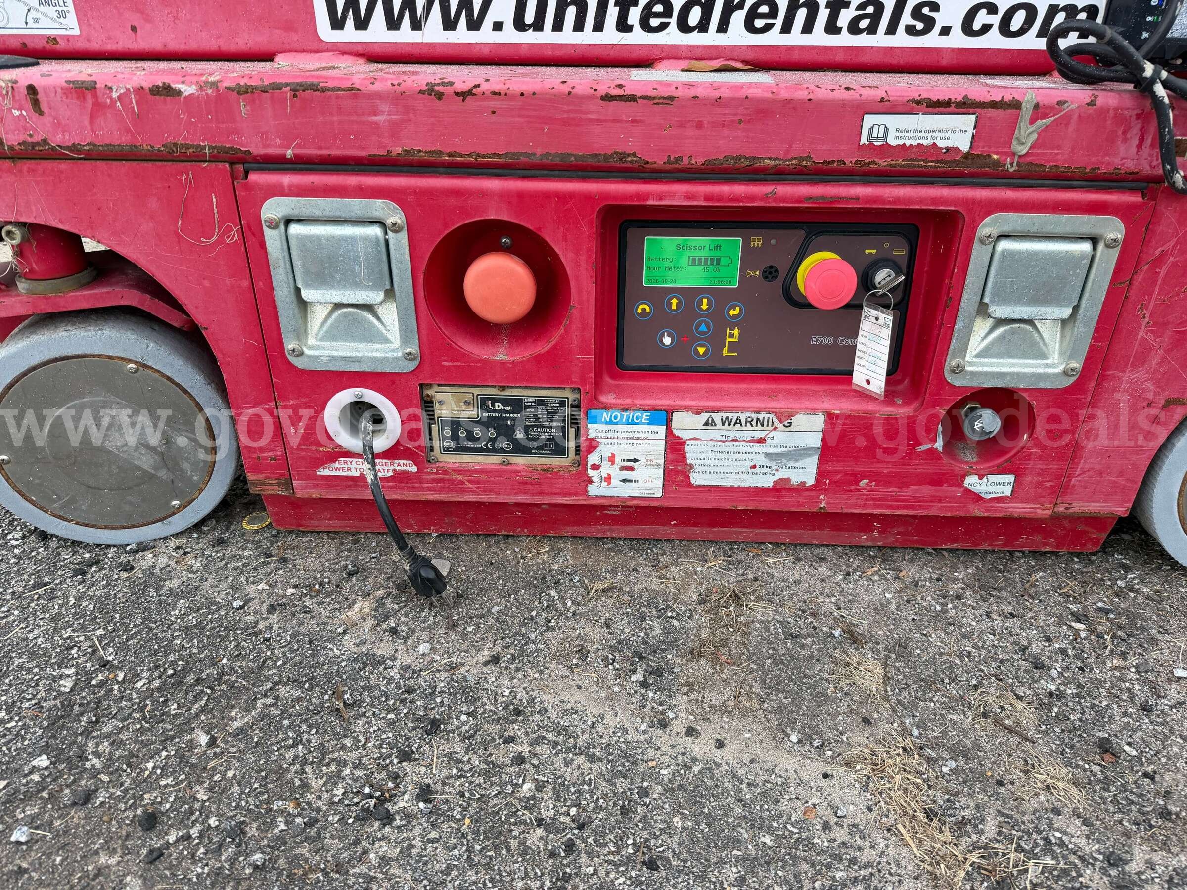 2019 MEC 1330SE Electric Scissor Lift MEC 1330SE Government Surplus Auction - Photo #2