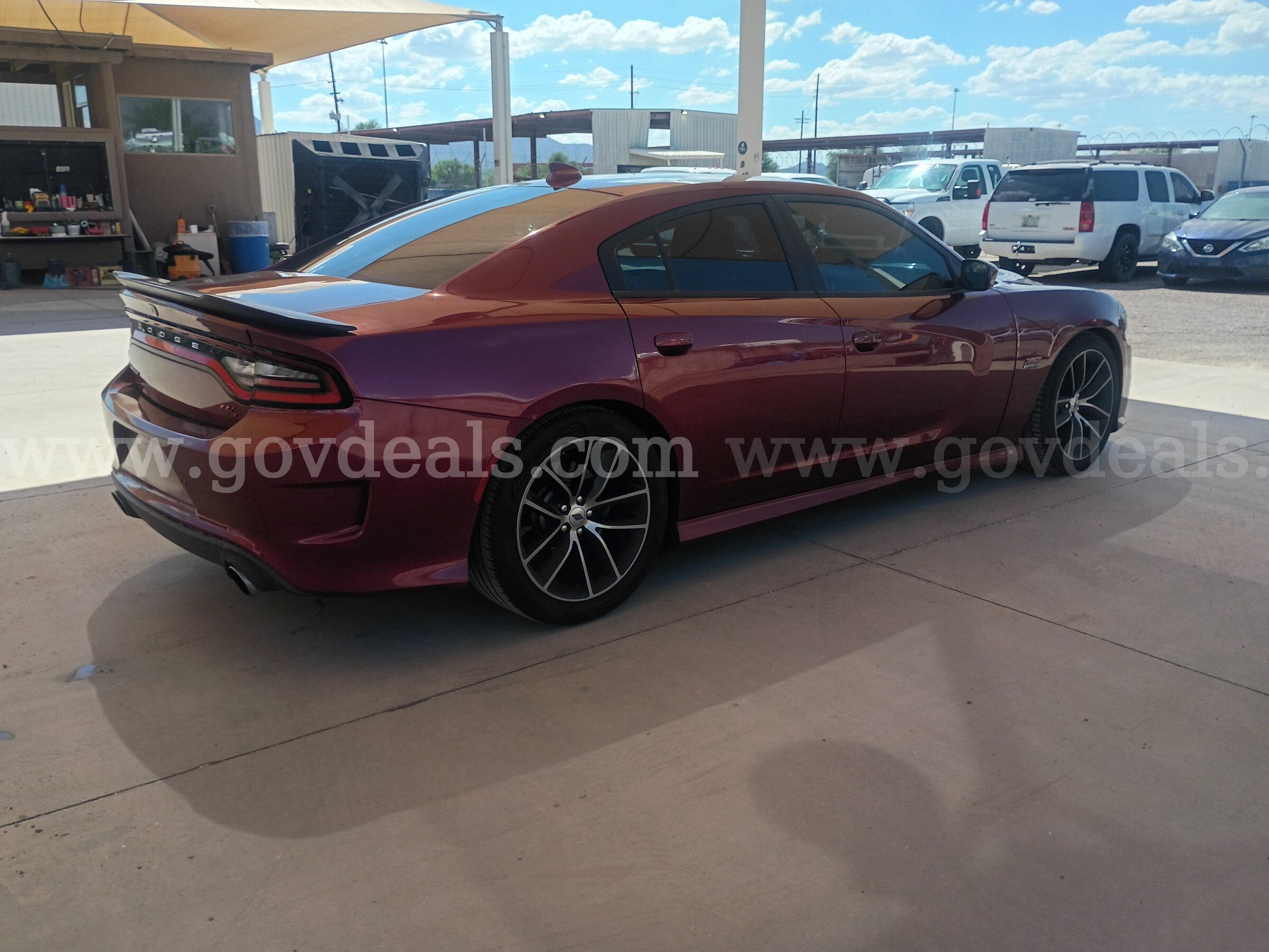 2018 Dodge Charger 392 R/T Scat Pack Dodge Charger Government Surplus Auction - Photo #3