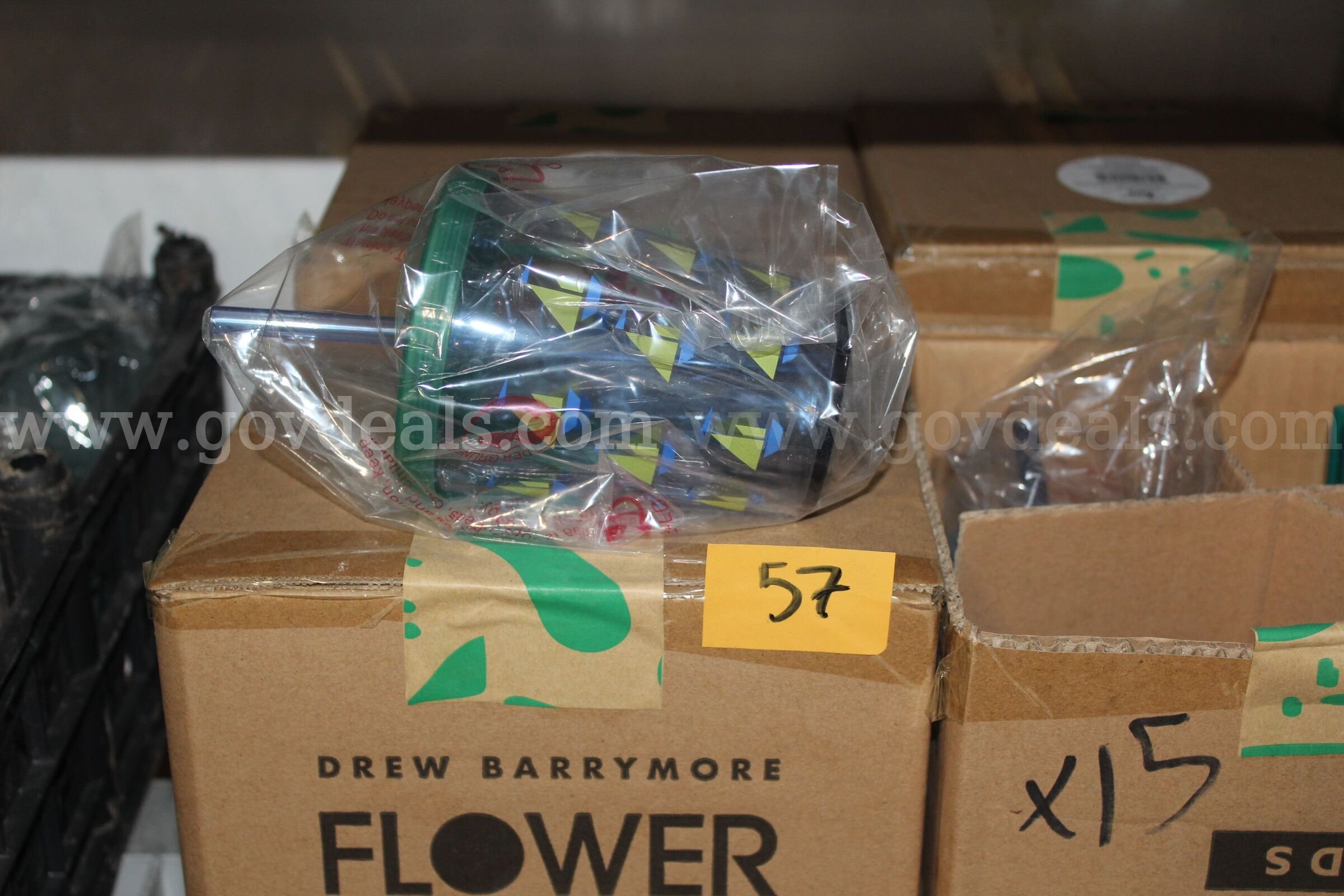 Brand New Drew Barrymore Flower Kids Sailboats Lidded Kids Tumblers
