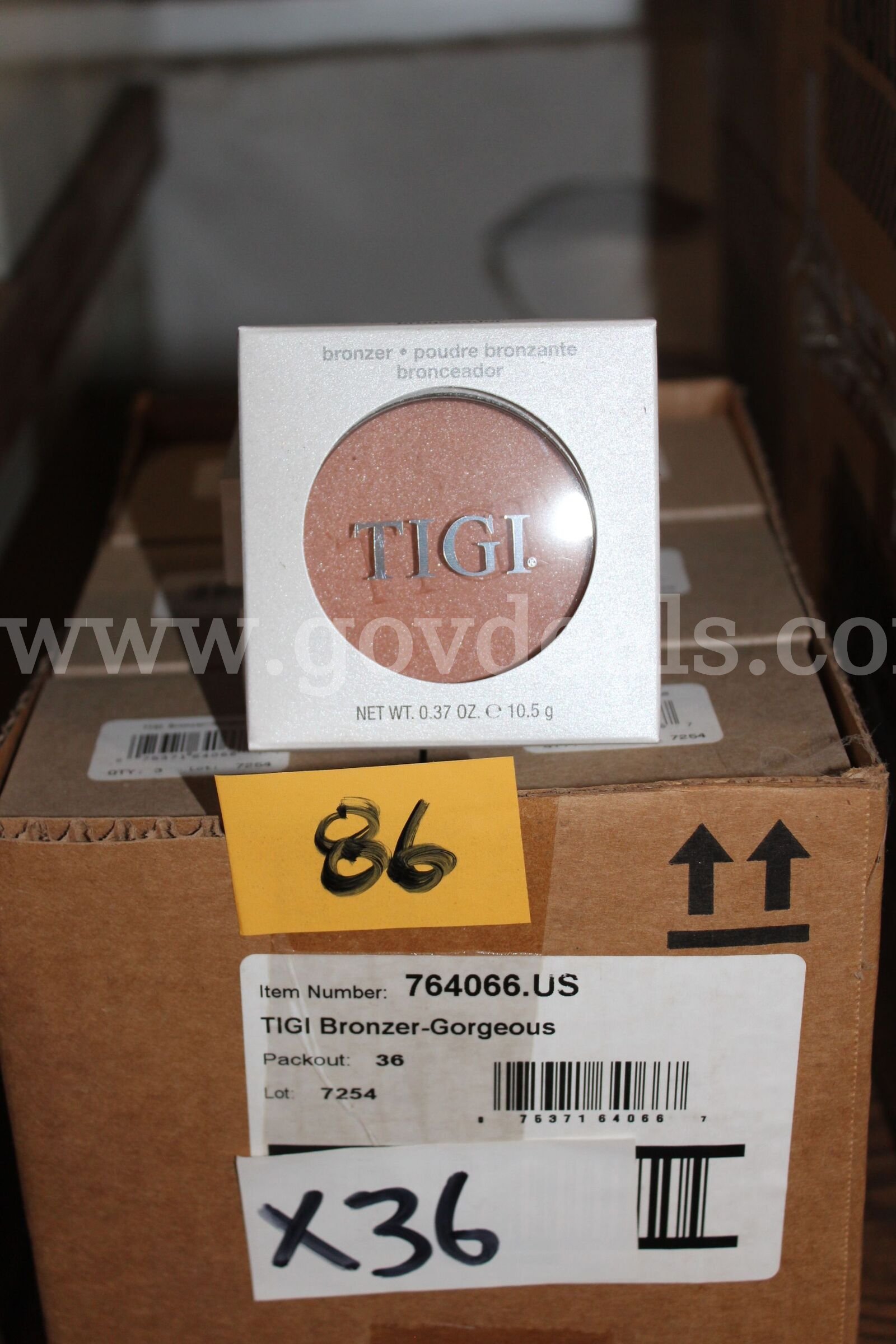 Tigi Cosmetics 764066 Gorgeous Bronzer .37Oz, lot has 36 units.
