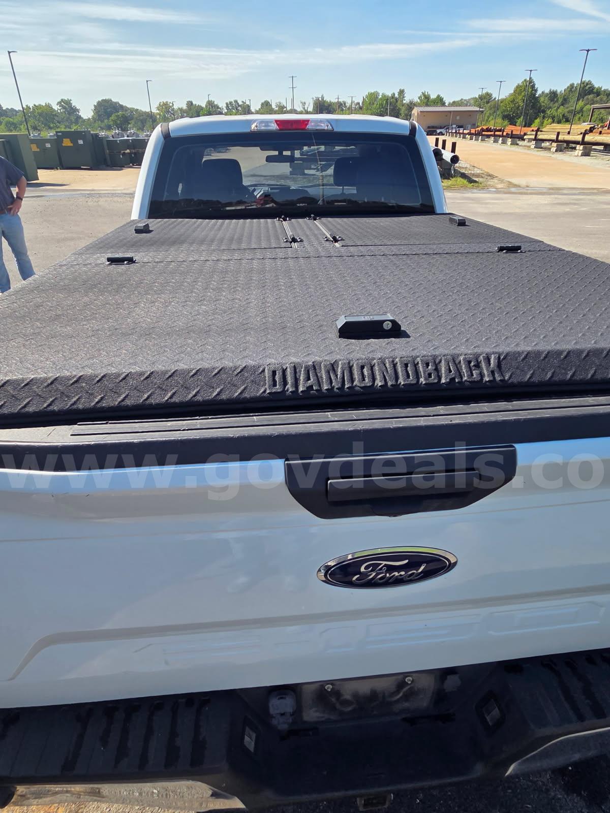 2020 Ford F-150 XL SuperCab 6.5-ft. Bed 4WD Ford F-150 Government Surplus Auction - Photo #5