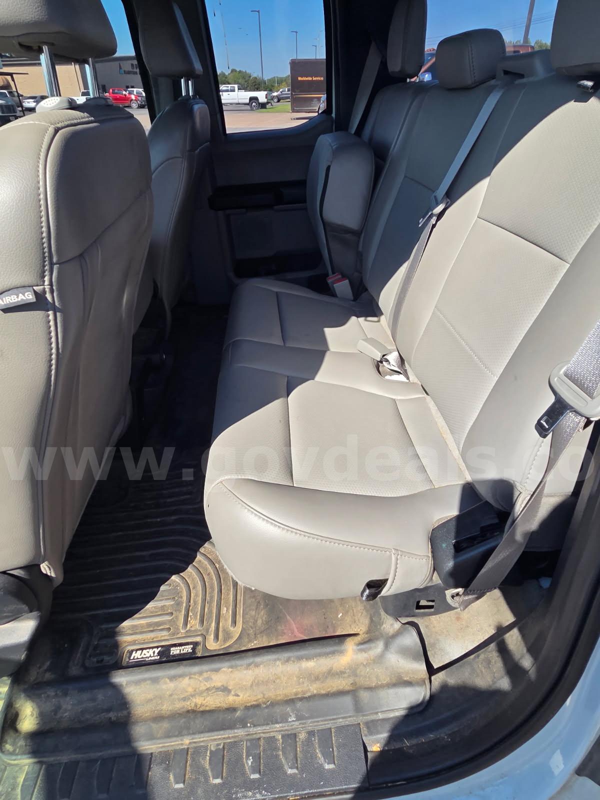 2020 Ford F-150 XL SuperCab 6.5-ft. Bed 4WD Ford F-150 Government Surplus Auction - Photo #6