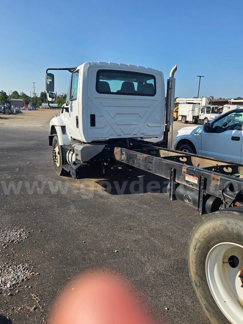 2019 International 7300 International 7300 Government Surplus Auction - Photo #3