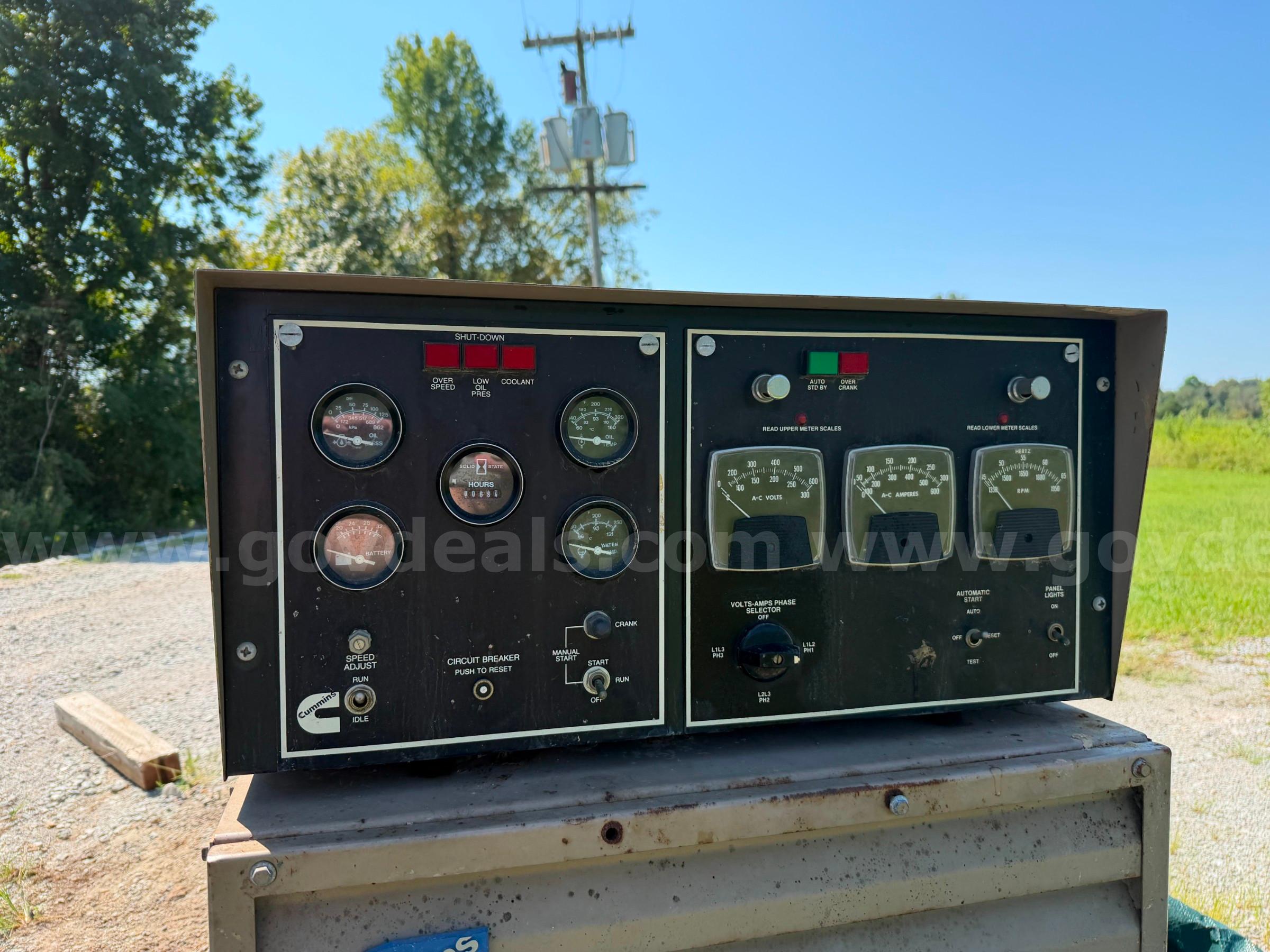 150 KW GENERATOR CUMMINS 150 Government Surplus Auction - Photo #2