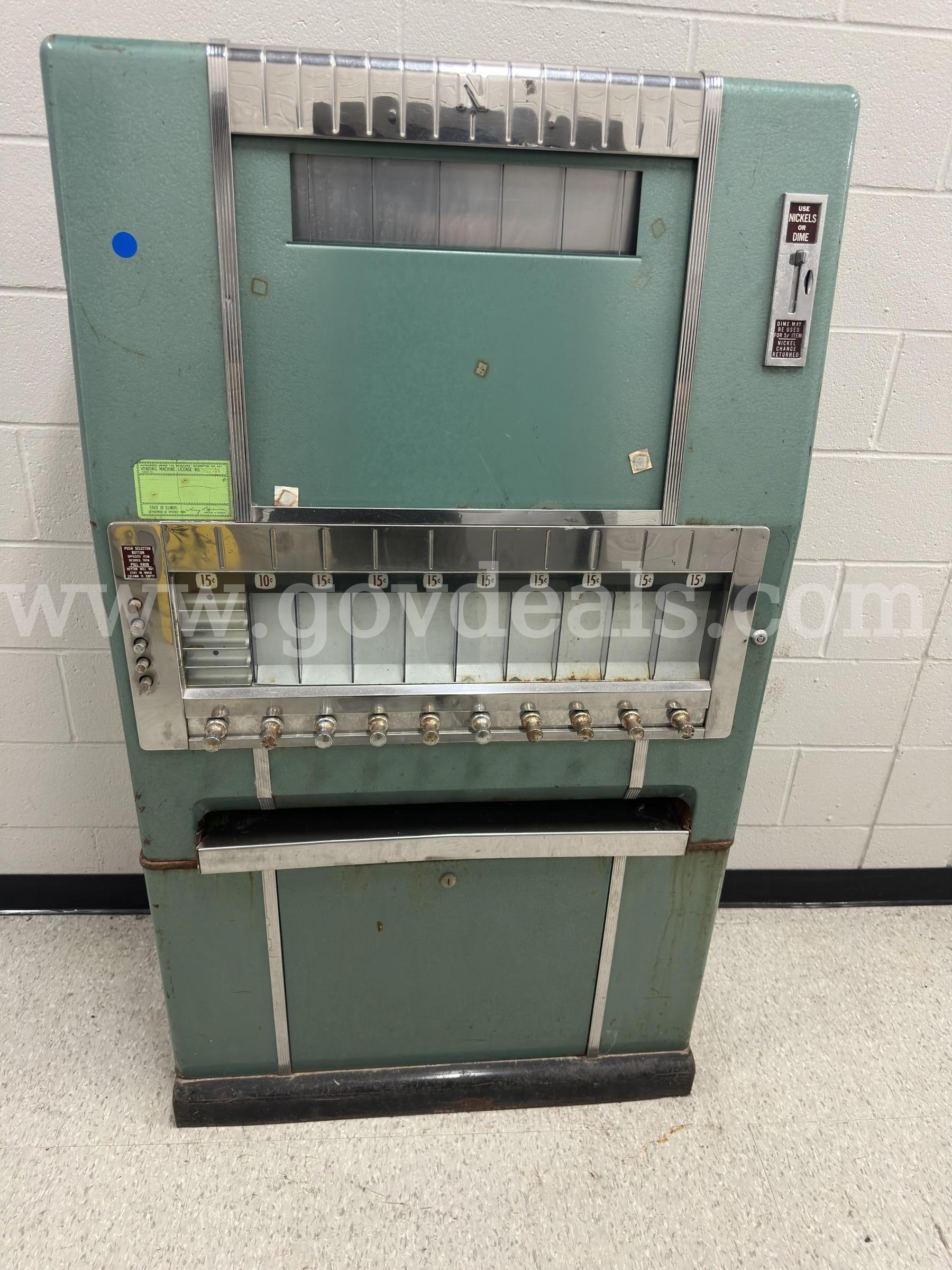 Vintage Coin-Operated Vending Machine   Government Surplus Auction - Primary Photo