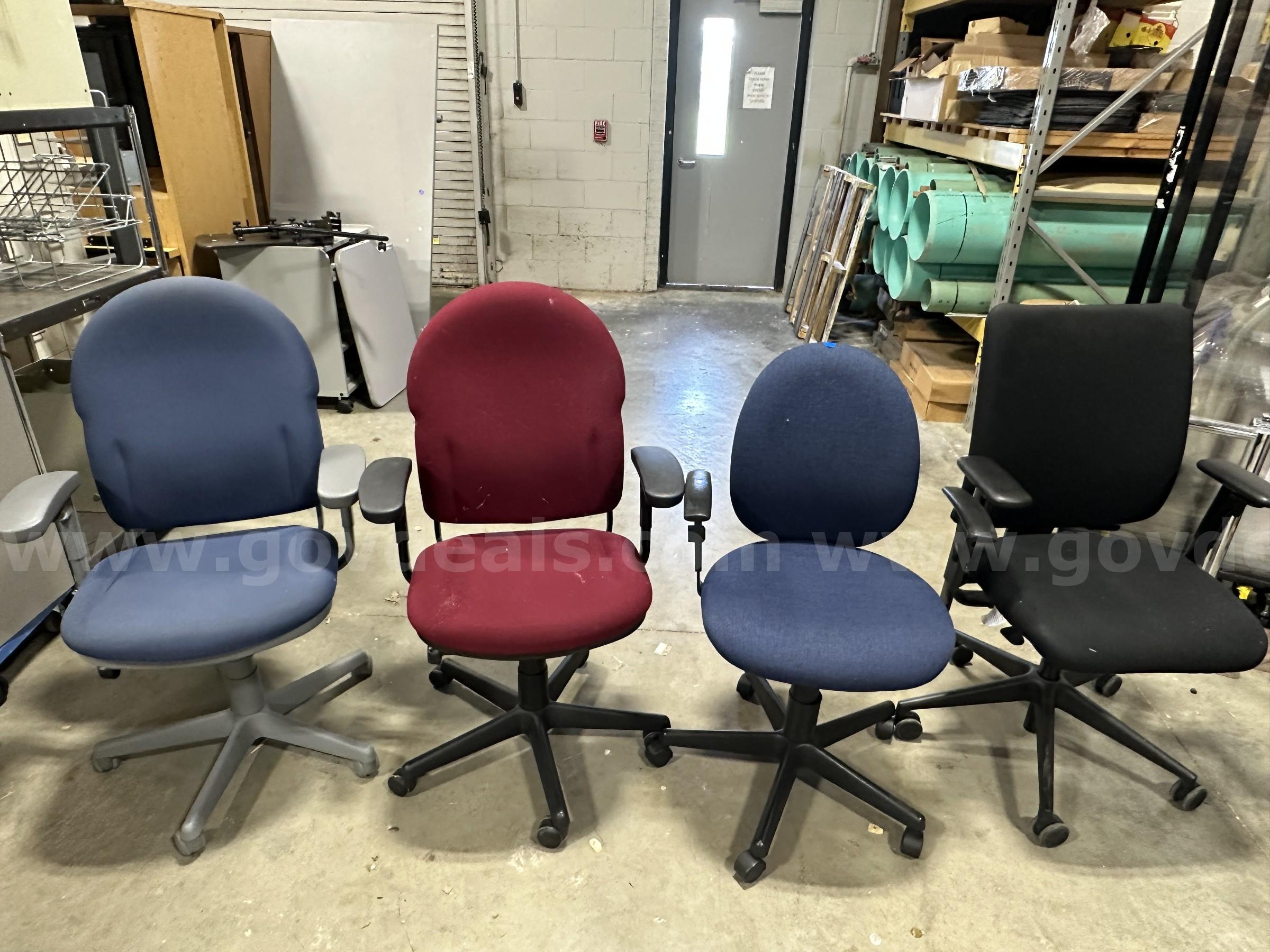 Lot of 4 – Office Task Chairs (Assorted Colors)   Government Surplus Auction - Primary Photo