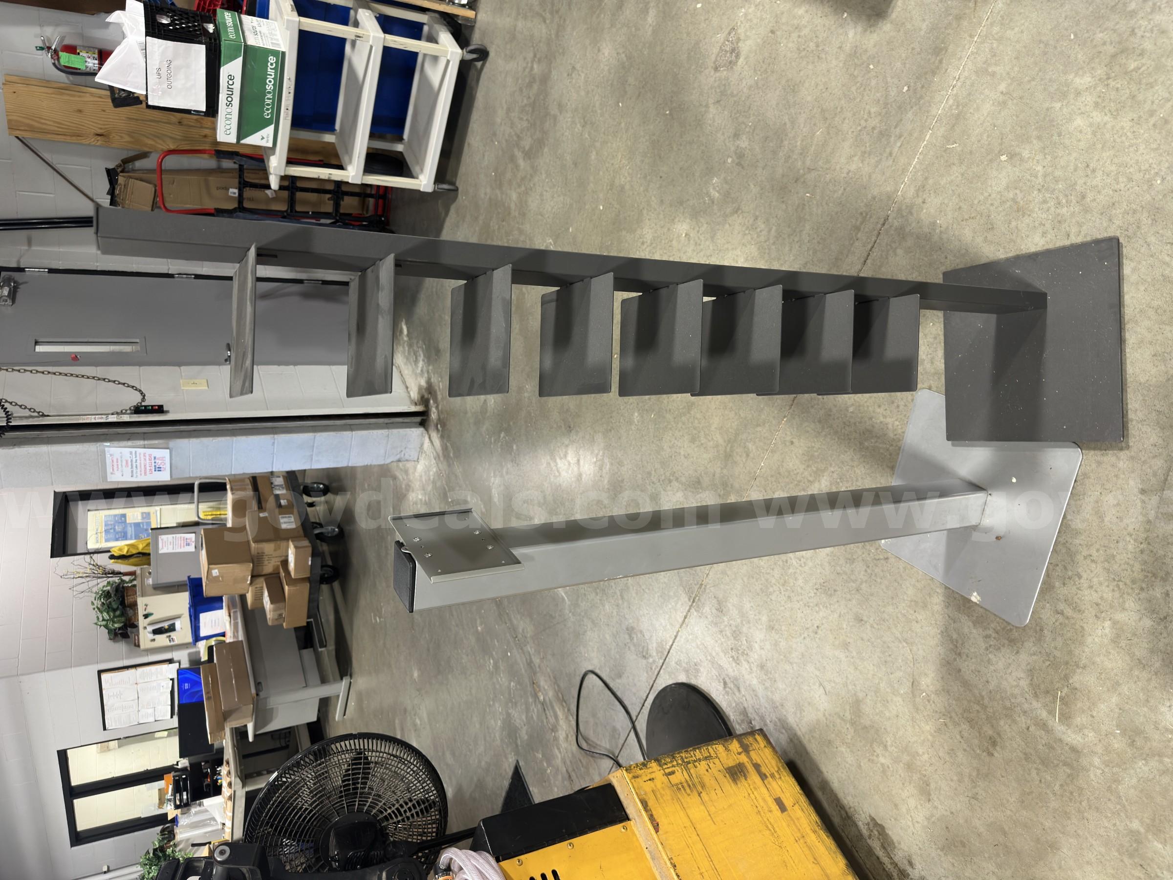 Assortment of Metal Furniture   Government Surplus Auction - Photo #6
