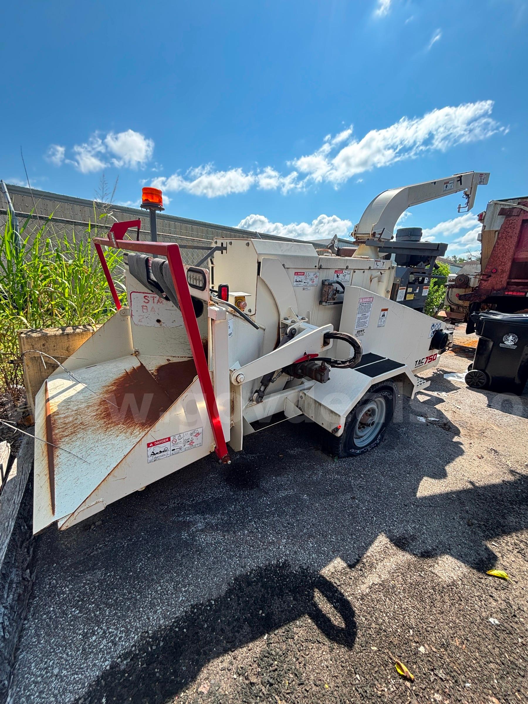 2013 TEREX Woodsman 750 Chipper