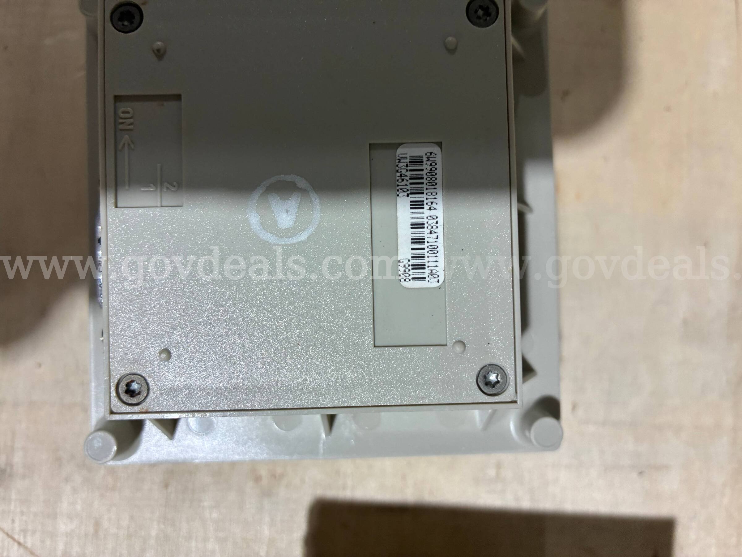 Schneider Altistart 48 remote terminal Schneider Electric VW3648101 Government Surplus Auction - Photo #3