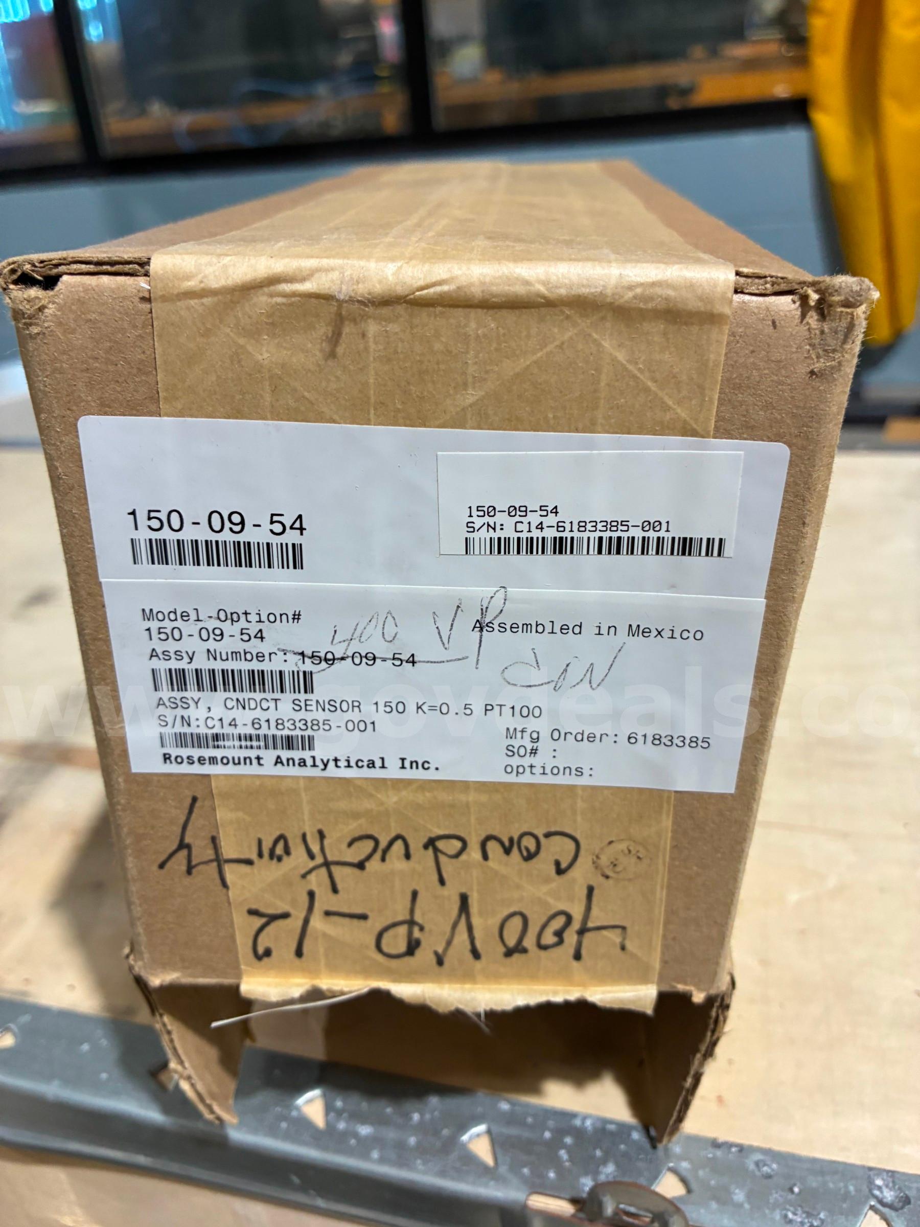 Rosemount Conductivity Sensor Rosemount 400 VP12 Government Surplus Auction - Photo #3