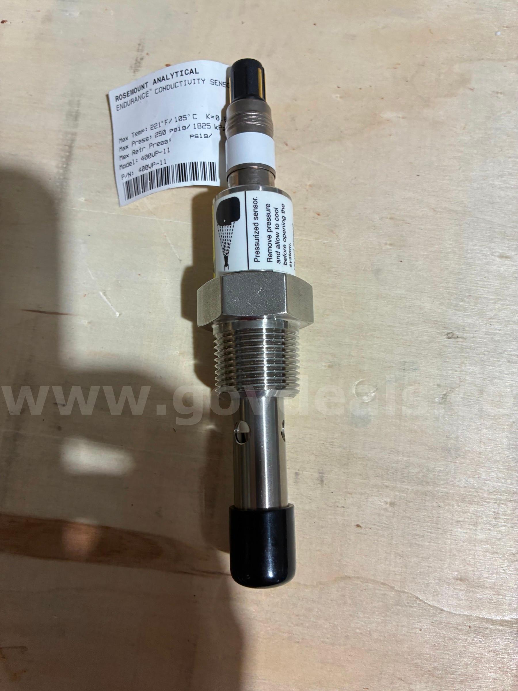 Rosemount Conductivity Sensor Rosemount 400VP 11 Government Surplus Auction - Photo #3