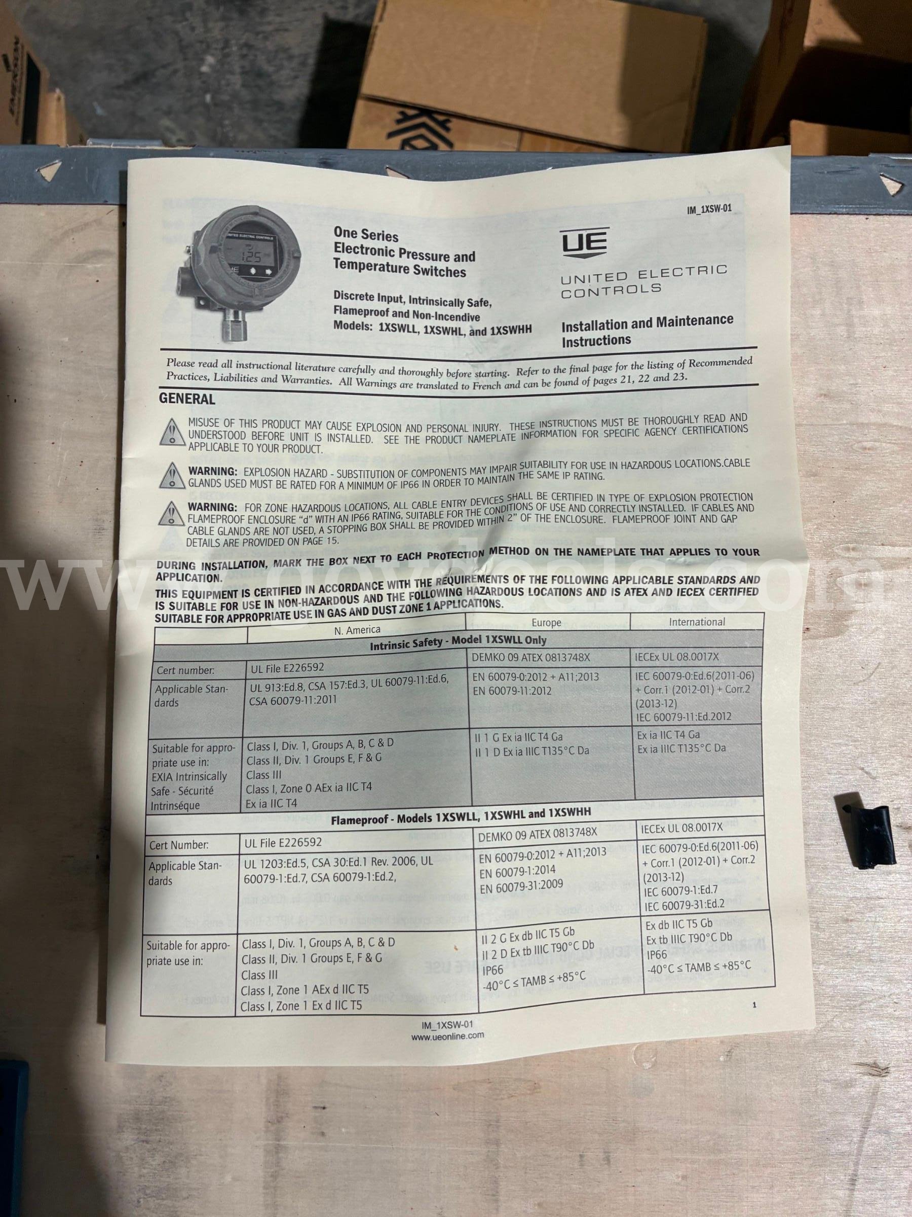 United Electric - One Pressure Transmitter One 0-100 PSI Government Surplus Auction - Primary Photo