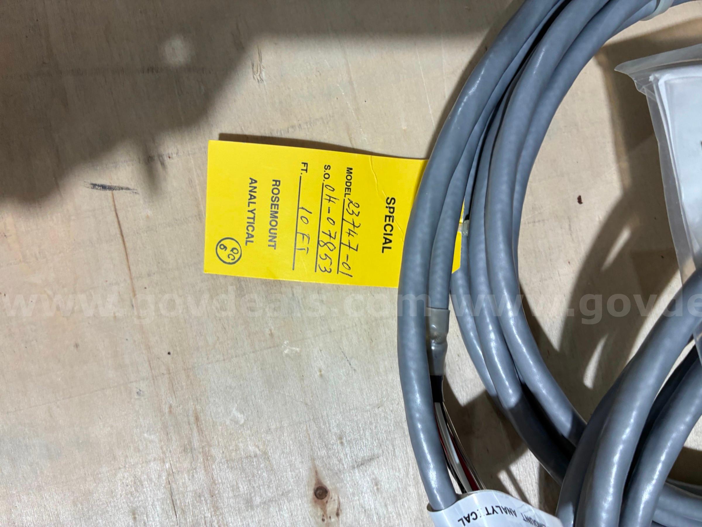 Signal cables for sensors Rosemount 23747-01 and 23645-02 Government Surplus Auction - Photo #2