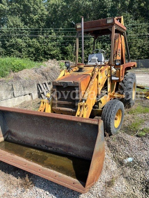 1988 JCB 1400B Backhoe JCB 1400B Government Surplus Auction - Photo #5