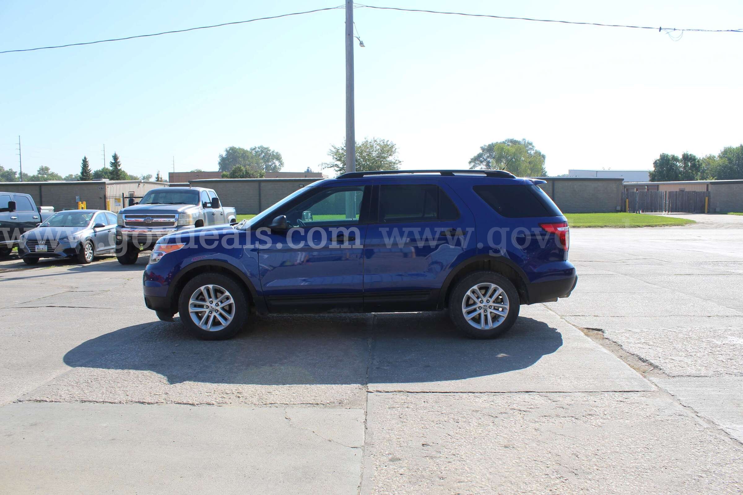 2015 Ford Explorer Ford Explorer Government Surplus Auction - Photo #2