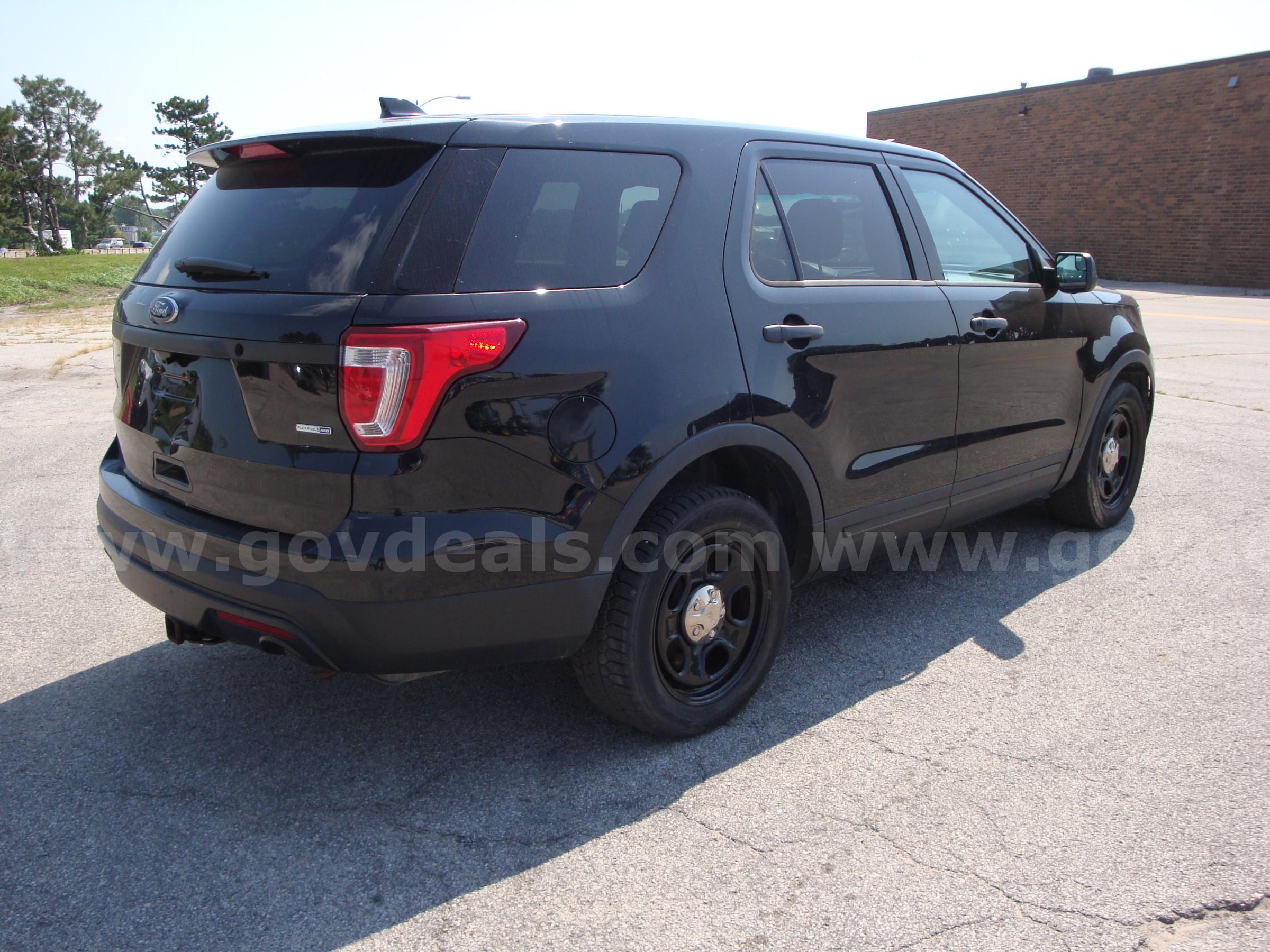 2016 Ford Police Interceptor Utility AWD Ford Police Interceptor Government Surplus Auction - Photo #5