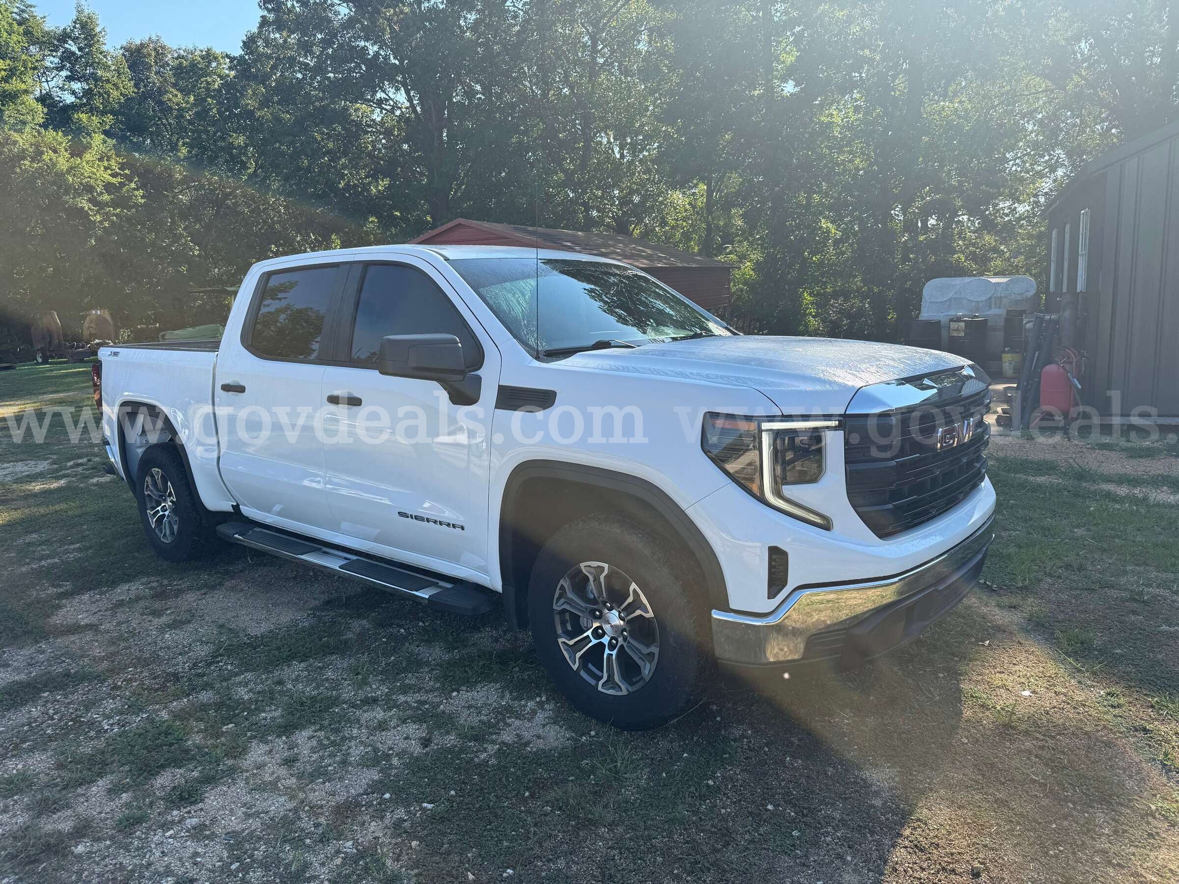 2022 GMC Sierra 1500 GMC Sierra Government Surplus Auction - Primary Photo