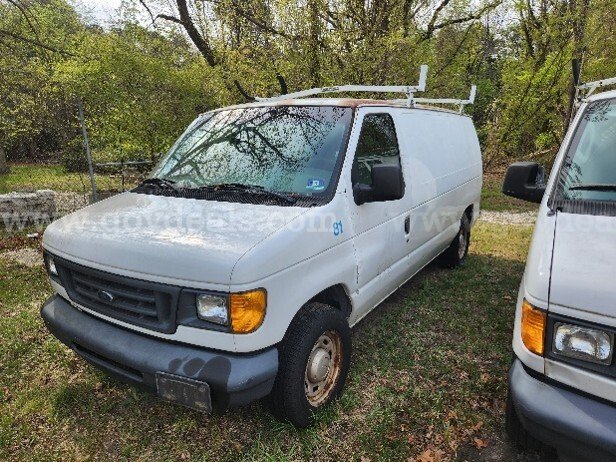 2006 Ford Econoline Ford Econoline Government Surplus Auction - Primary Photo