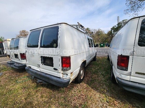2005 Ford Econoline Ford Econoline Government Surplus Auction - Photo #2