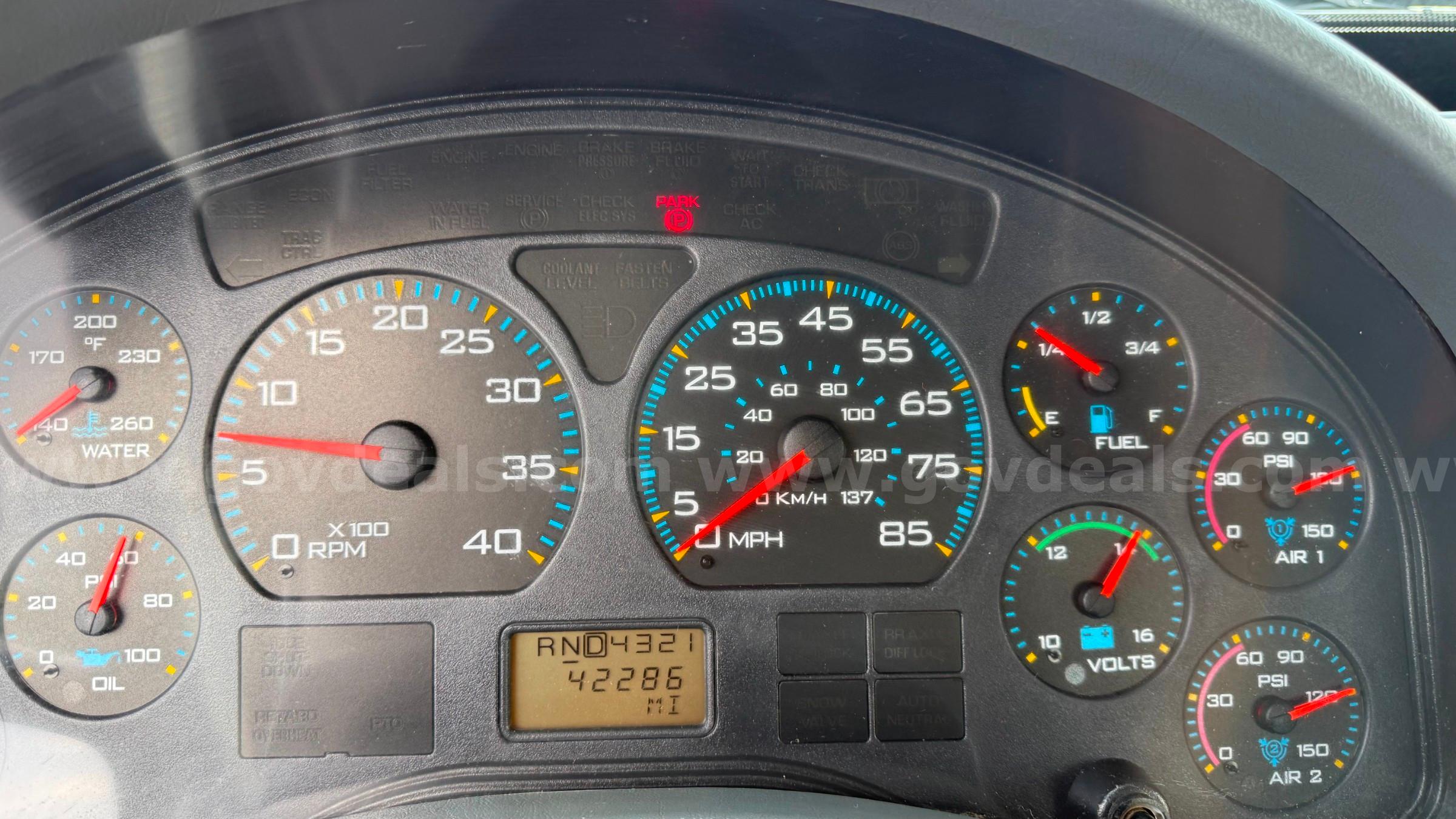 2007 International 4300 International 4300 Government Surplus Auction - Photo #5