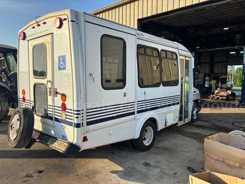2016 Ford Econoline E-350 (225373 BT) Ford E-350 Government Surplus Auction - Photo #3