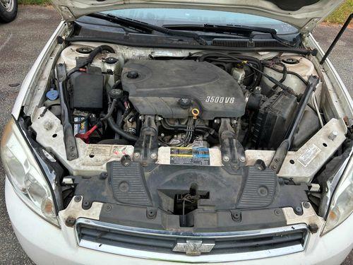 2008 Chevrolet Impala (225654 NB DOT) Chevrolet Impala Government Surplus Auction - Photo #4