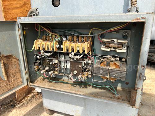 GENERAL PURPOSE 10" BENCH LATHE (225721 NM) SHELDON MACHINE CO. TXE-18988-T-D Government Surplus Auction - Photo #2