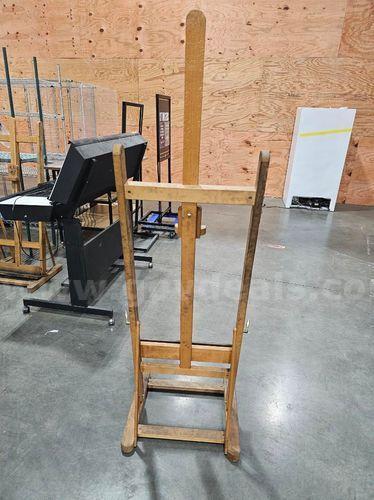 Art Accessories (225847 BT)   Government Surplus Auction - Photo #5