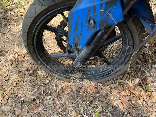 2009 Kawasaki Ninja 250R Kawasaki 250R Government Surplus Auction - Photo #4