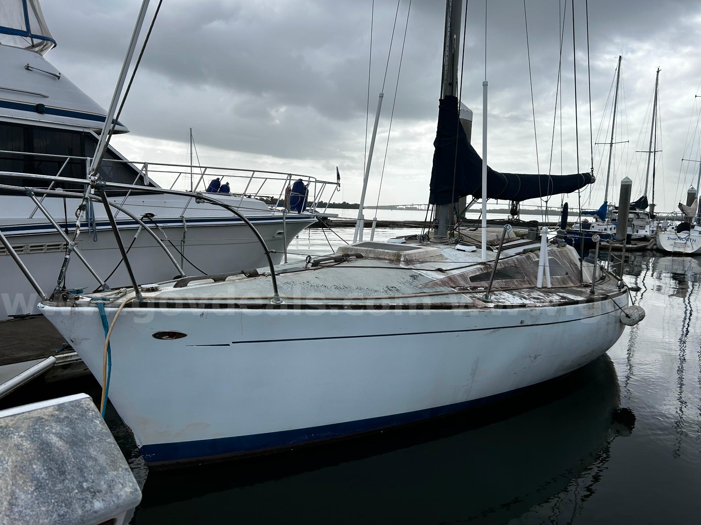 1972 Morgan Sailboat 30 ft Morgan  Government Surplus Auction - Photo #2