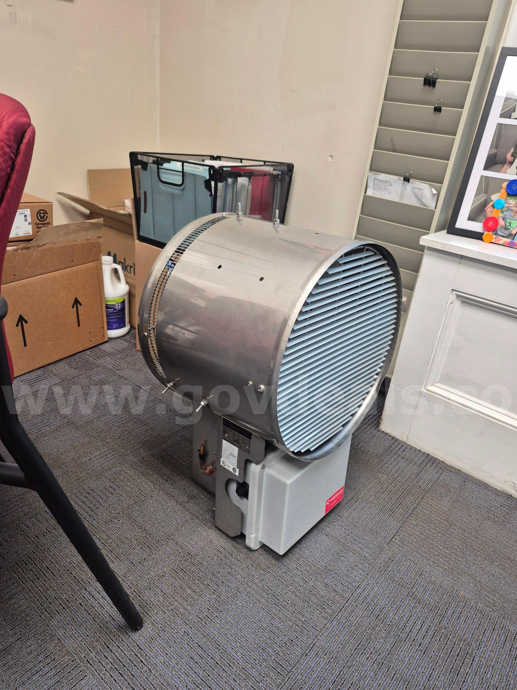 Forced Air Heater/ Corrosion Resistant/ Hose Down Chromalox HD3D-2000T Government Surplus Auction - Primary Photo