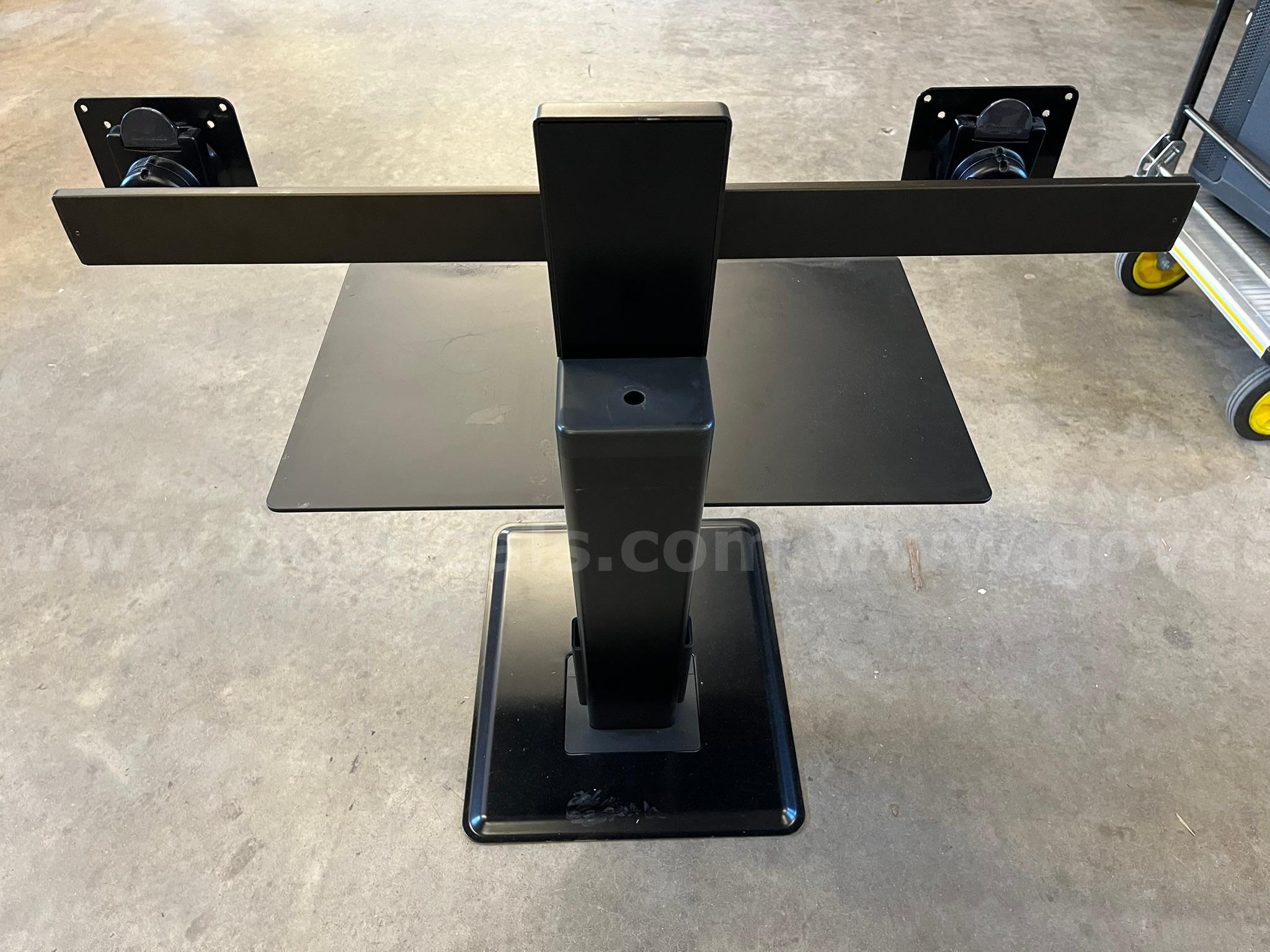 Dual Monitor Stand and Desk   Government Surplus Auction - Photo #3
