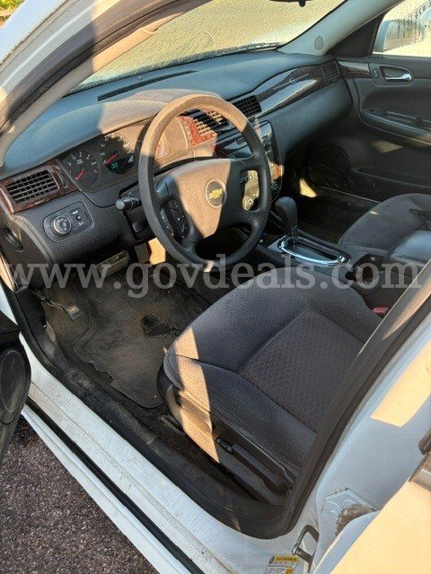 2012 Chevrolet Impala #92 Chevrolet Impala Government Surplus Auction - Photo #5