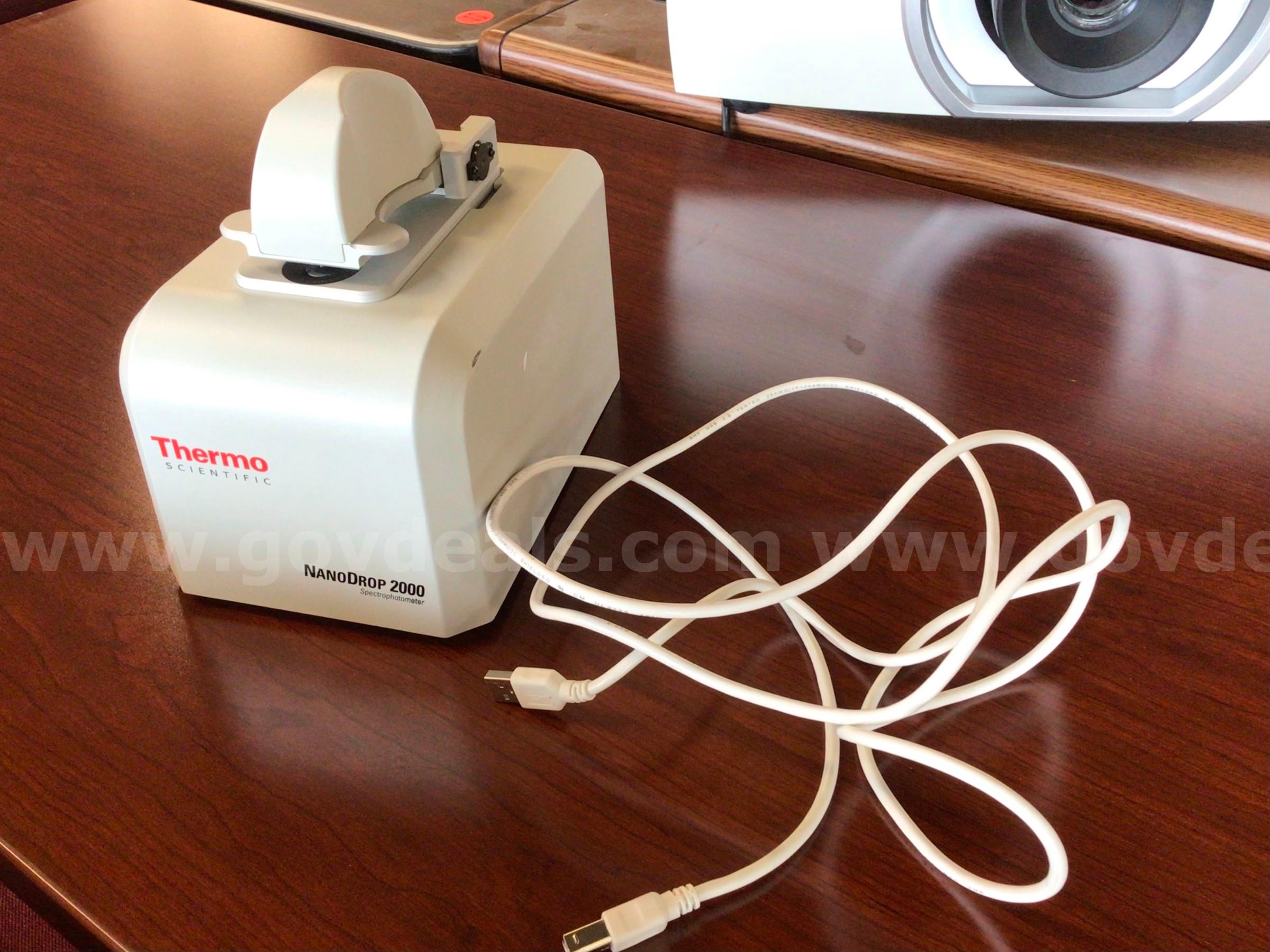Nanodrop 2000 UV-Vis Spectrophotometer Thermo Scientific Nanodrop 2000 Government Surplus Auction - Photo #4