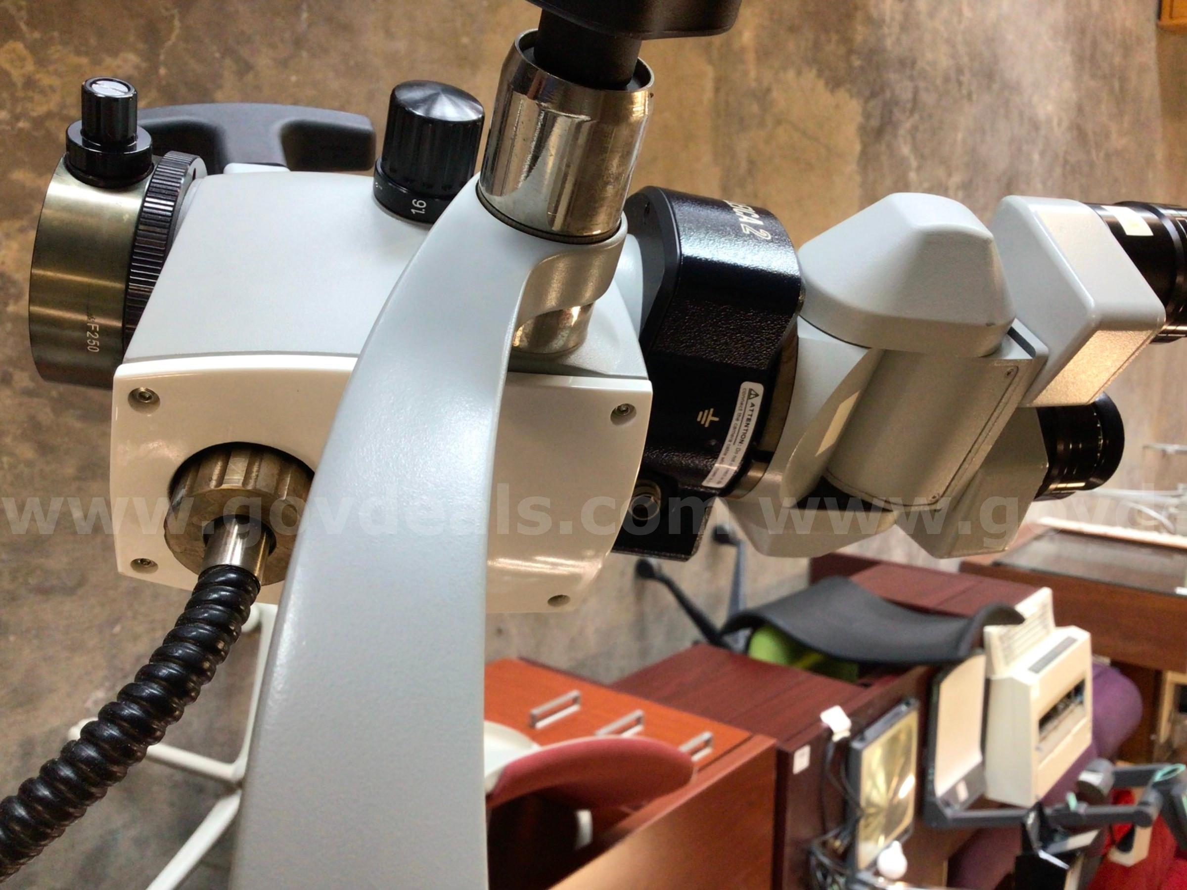 Zumax OMS2300 Surgery Microscope Zumax OMS2300 Government Surplus Auction - Photo #6