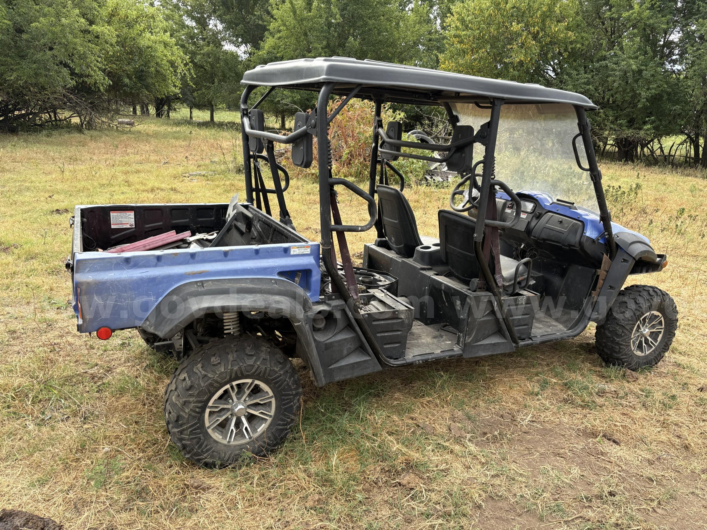 4 Seat Cub Cadet Cub Cadet  Government Surplus Auction - Photo #2